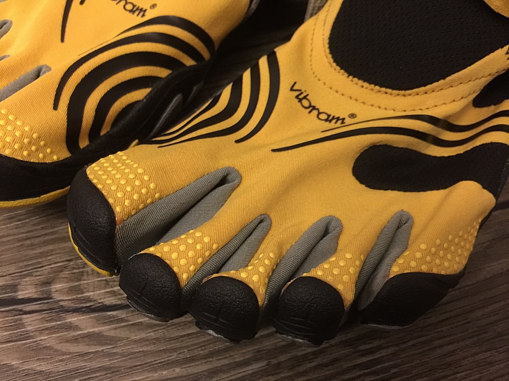 Vibram KOMODO SPORT 五指鞋不專頁開箱文