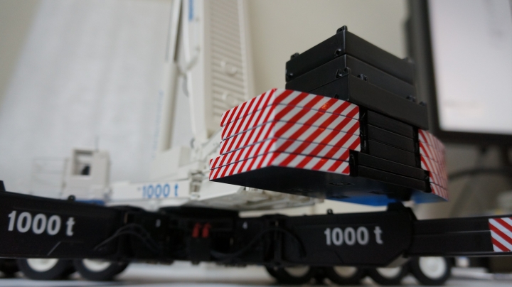1/50 YCC Gottwald AMK 1000 BREUER圖裝 開箱