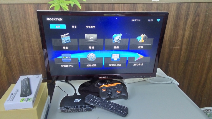 【開箱-RockTek四核4K智慧電視盒RT-X1】