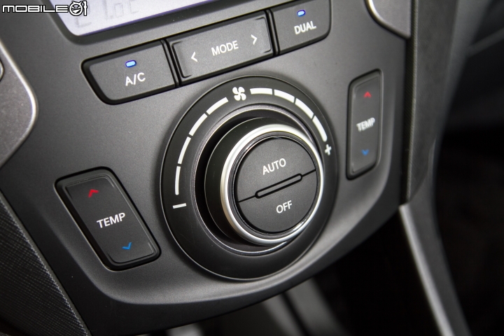 新增入門選擇 Hyundai SantaFe 2.4 GDi