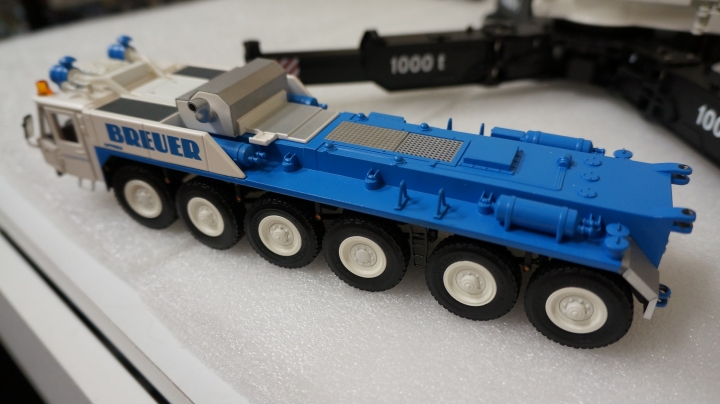 1/50 YCC Gottwald AMK 1000 BREUER圖裝 開箱
