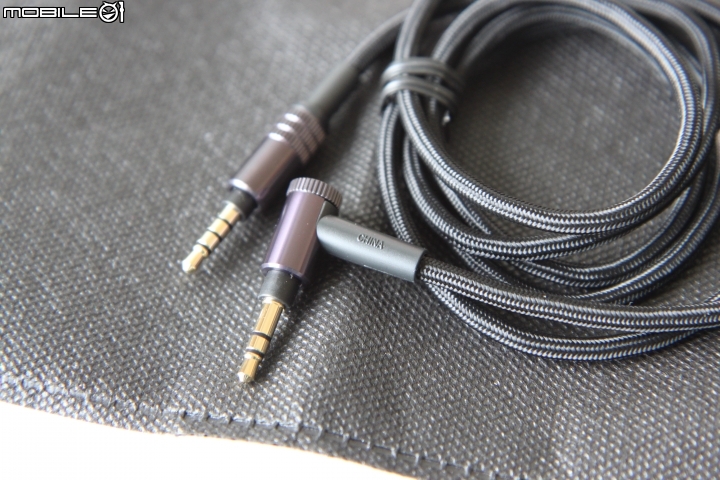 SONY MDR-1A/1ADAC/1ABT ATH MSR7 升級線 「SONY MUC-S12SM1」 不專業的開箱文與實測