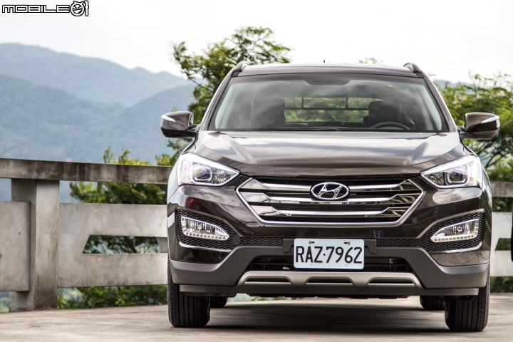 新增入門選擇 Hyundai SantaFe 2.4 GDi