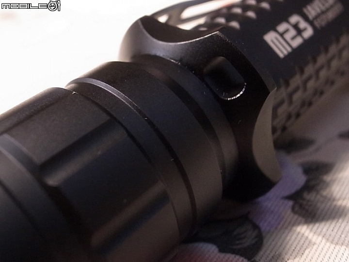 OLIGHT 戰術小光劍 M23 JAVELOT & 高容量隨充小直筒 S30R BATON II