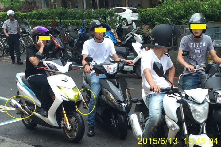 耍小聰明亂停車~看看警察如何處理~開單?不開單?~身心障礙專用停車位