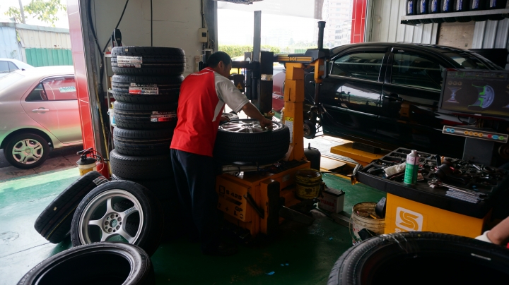BRZxRE003, Bridgestone RE003 測試心得分享