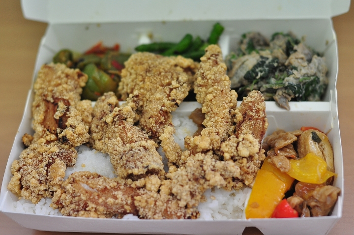 網友大力推薦的小雞雞飯~~開吃文!