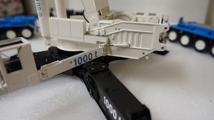 1/50 YCC Gottwald AMK 1000 BREUER圖裝 開箱