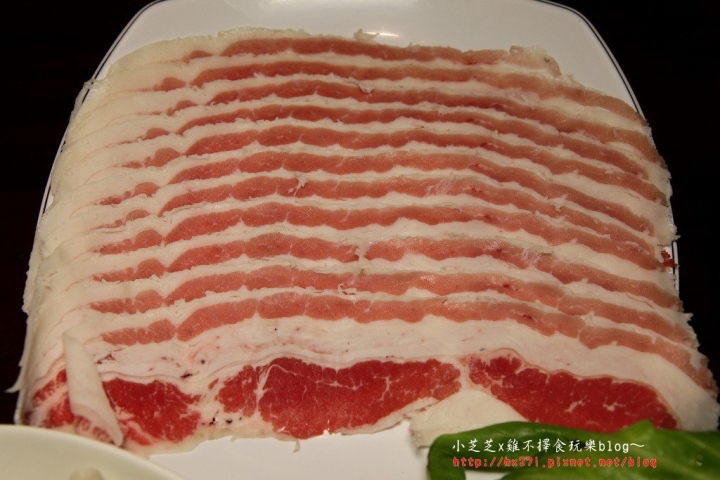 【台北美食】捷運大安站 饕鍋 自釀必吃酸菜白肉鍋 超推薦滷大腸和三層肉必點 二訪
