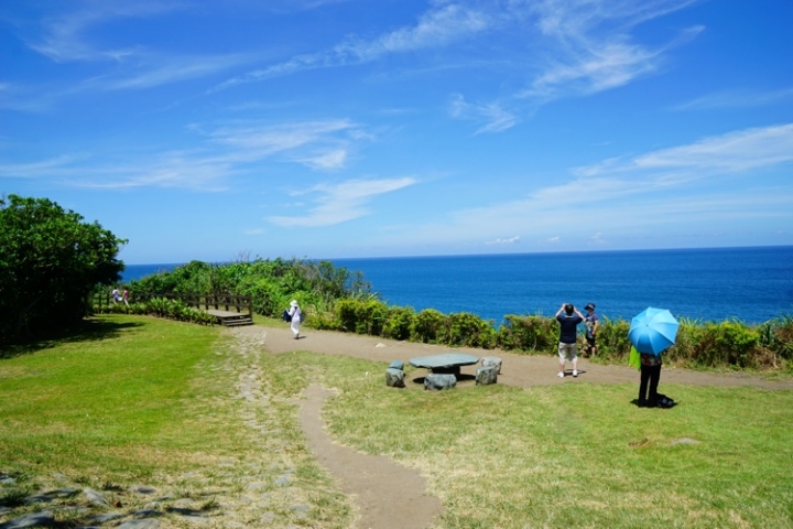 ▌台東成功‧私房旅遊景點 ▌台11線花東海岸公路·渾然天成的絕美海水游泳池【石雨傘小漁港】