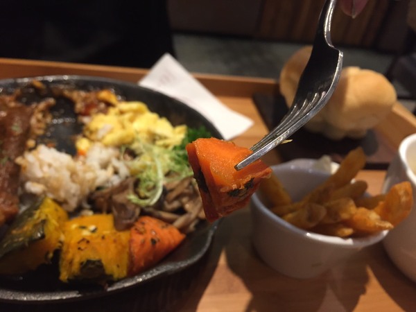 LaHouse樂好時(鳳山店)-夠厲害的早午餐,當成消夜不奇怪