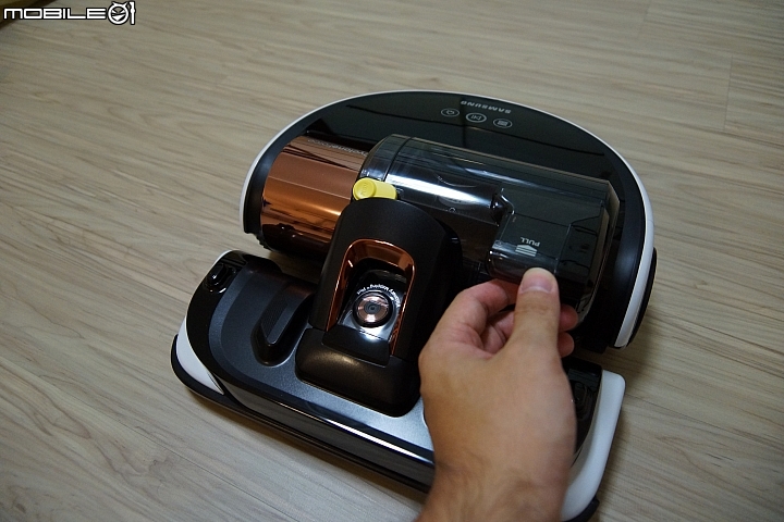 <開箱>掃地機器人新選擇!三星~SR20H5090 附贈iRobot 780外型小比較-->多圖