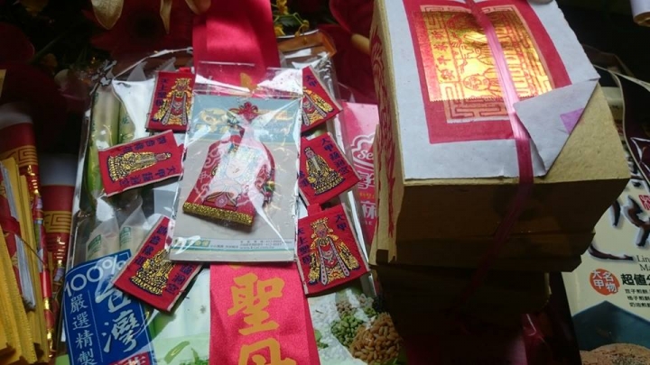 迎娶納妾U6魅力紅交車開箱!!(圖多文章長不喜誤入謝謝)