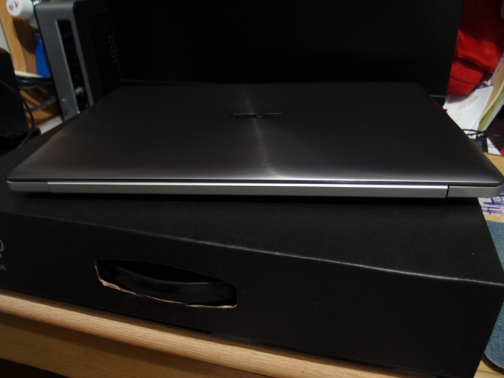 ZenBook Pro UX501 開箱