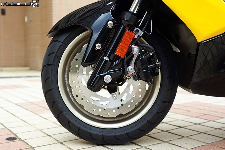 60周年新配色 YAMAHA SMAX 155
