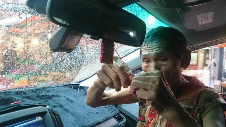 迎娶納妾U6魅力紅交車開箱!!(圖多文章長不喜誤入謝謝)