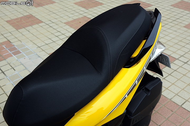 60周年新配色 YAMAHA SMAX 155