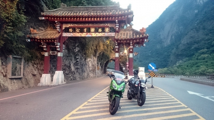 肥吱吱與綠胖胖之來去公路最高點 – 武嶺(一日來回)(重機小旅行番外篇)