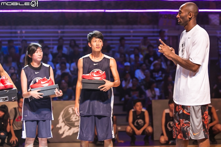 【採訪】Kobe Bryant “打出名堂”籃球之旅 — 台北站全紀錄!