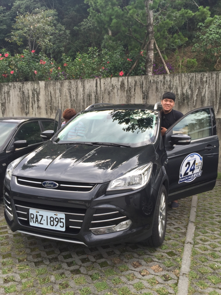FORD KUGA 1.5 ! 非試不可