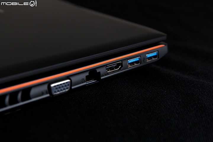 GIGABYTE P55W v4 看見全新改變