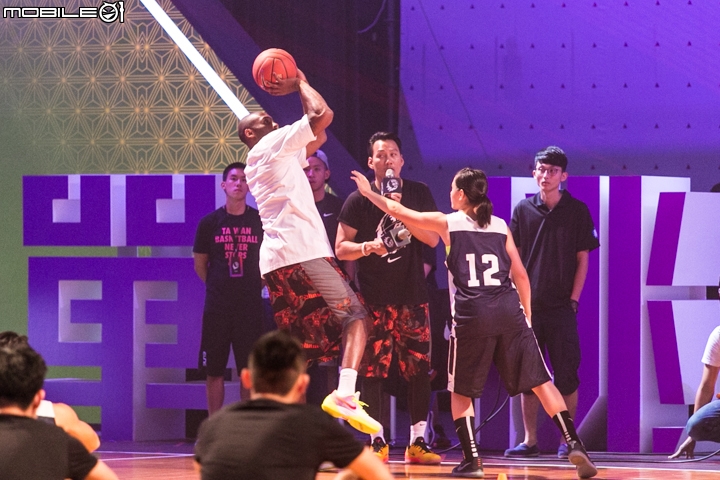 【採訪】Kobe Bryant “打出名堂”籃球之旅 — 台北站全紀錄!