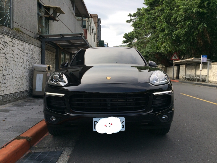 陽春版 柴油CAYENNE開箱