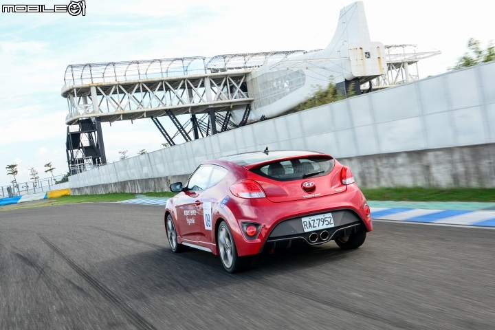 Fun肆進化 Hyundai Veloster Turbo小改款大鵬灣賽道體驗