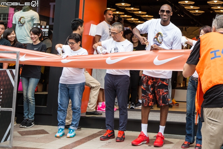 【採訪】Kobe Bryant “打出名堂”籃球之旅 — 台北站全紀錄!