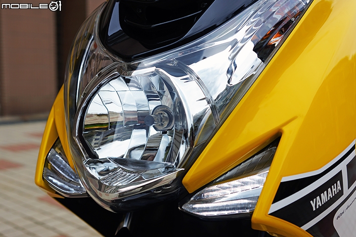 60周年新配色 YAMAHA SMAX 155