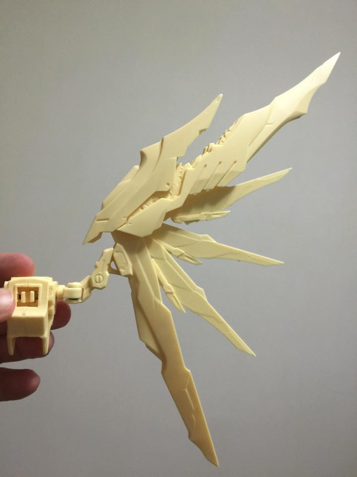 買不起MB 命運,只好買這種來玩..............(補一些動作照)