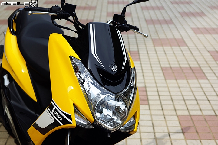 60周年新配色 YAMAHA SMAX 155