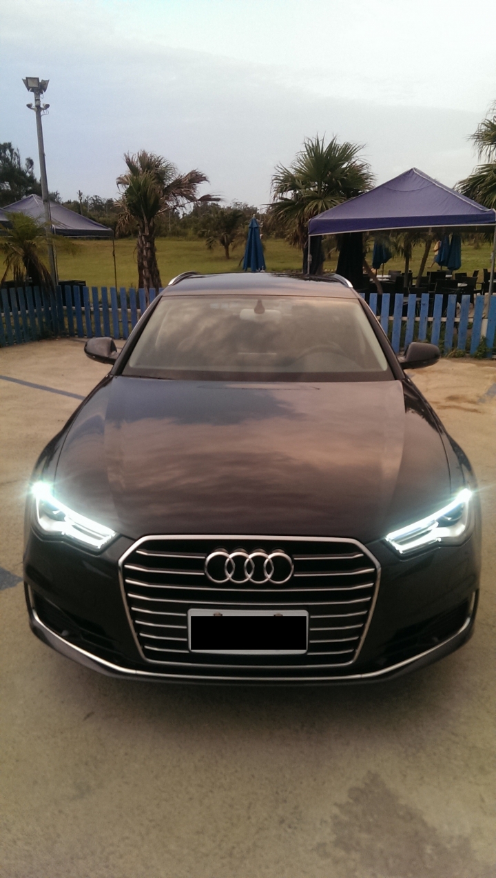 Audi A6 Avant 35TFSI 沉靜灰 簡陋開箱 (補一些不專業的圖)