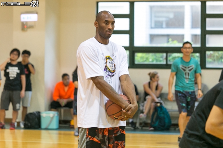 【採訪】Kobe Bryant “打出名堂”籃球之旅 — 台北站全紀錄!