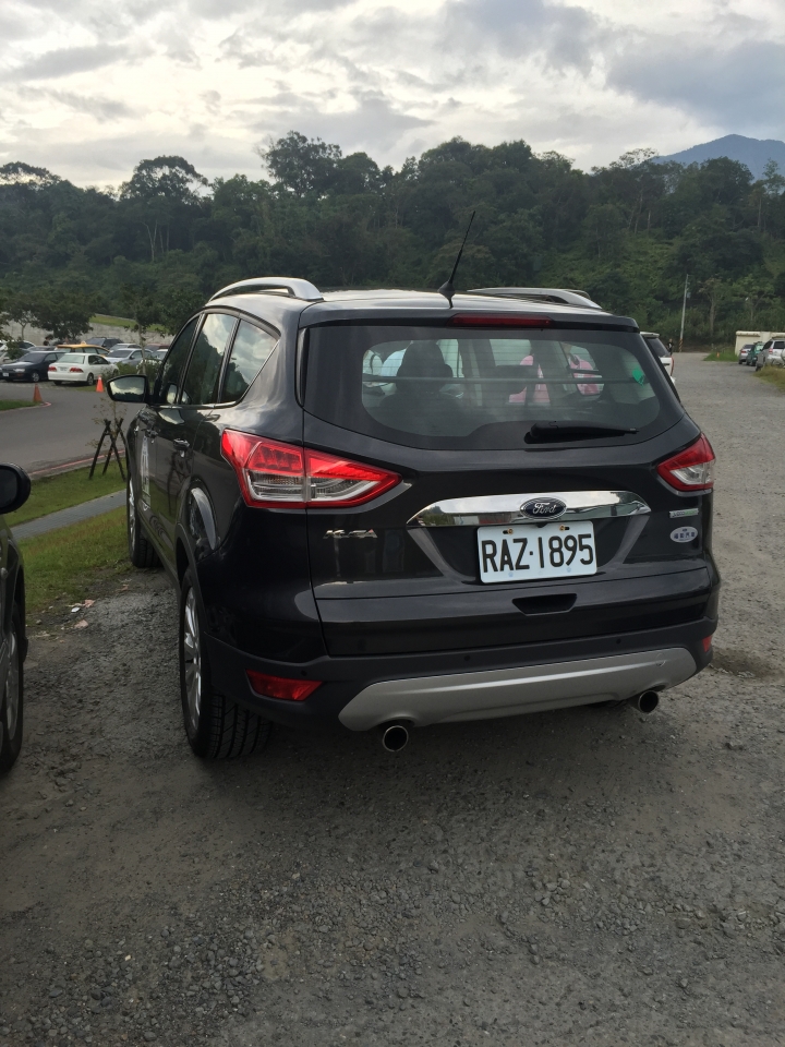 FORD KUGA 1.5 ! 非試不可