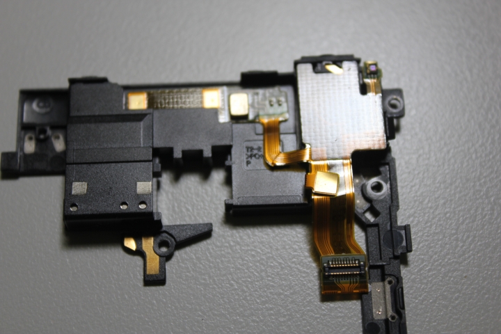 SONY Xperia ZL 壞了自己修囉