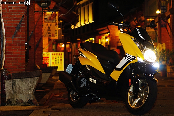60周年新配色 YAMAHA SMAX 155