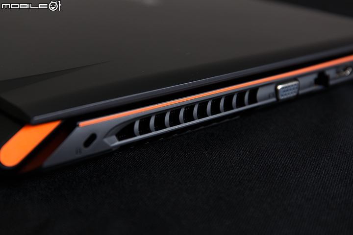 GIGABYTE P55W v4 看見全新改變