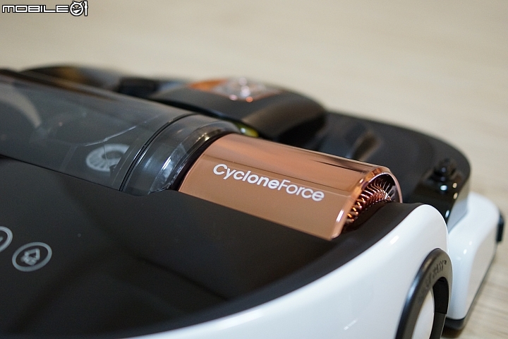 <開箱>掃地機器人新選擇!三星~SR20H5090 附贈iRobot 780外型小比較-->多圖