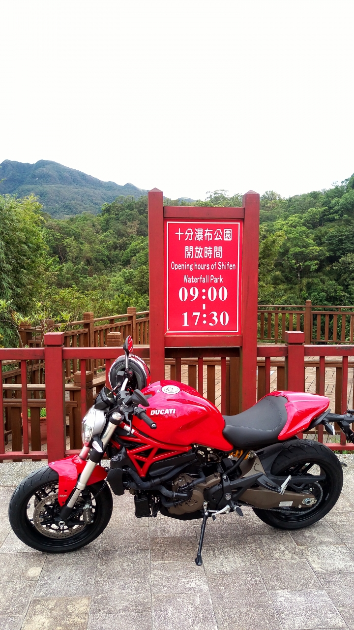 Ducati Monster 821 簡易開箱