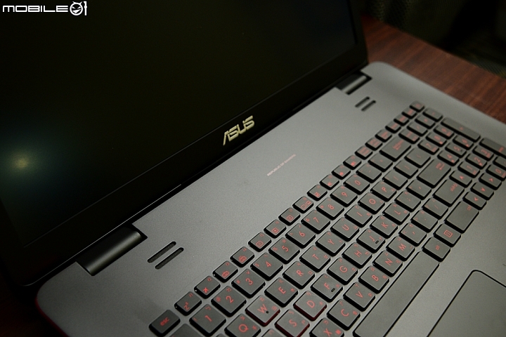 相當有未來感的3D辨識~ASUS ROG G771 3D攝影機版開箱