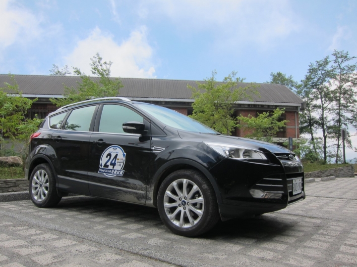 Ford Kuga 24小時免費試駕~觀霧避暑