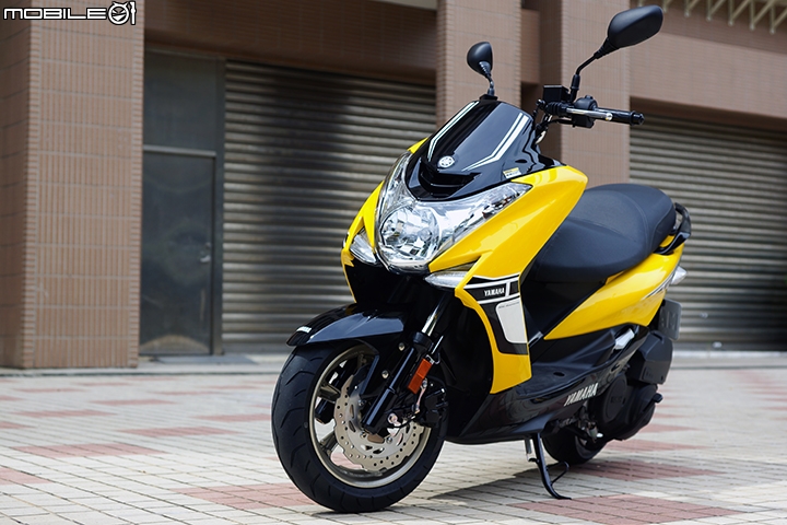 60周年新配色 YAMAHA SMAX 155
