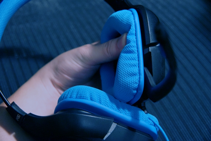 「開箱」Logitech G430 電競耳機