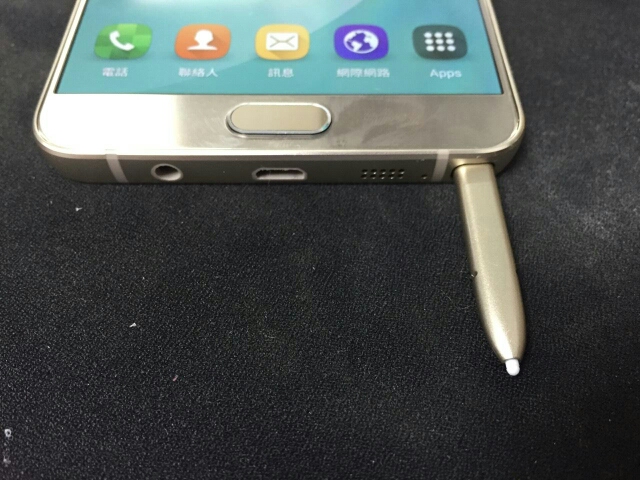慘劇~~~~~~Note 5的spen卡死了要拔嗎(幫解)