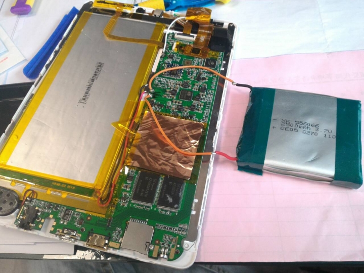 MSI Primo81無法充電簡易小維修