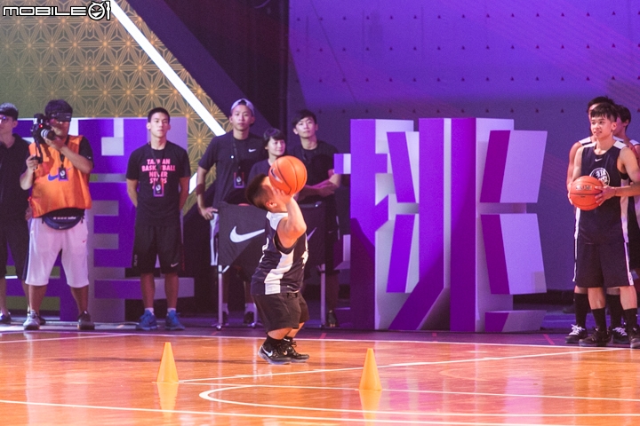 【採訪】Kobe Bryant “打出名堂”籃球之旅 — 台北站全紀錄!