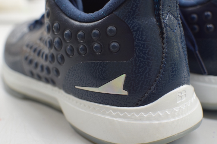 <評測> Brandblack "Raptor Low"