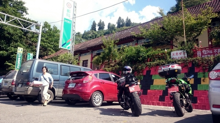 肥吱吱與綠胖胖之來去公路最高點 – 武嶺(一日來回)(重機小旅行番外篇)