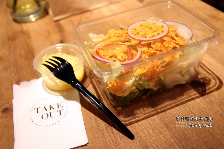 【食記】帶了就走,大口咬下 ─ TAKE OUT burger & cafe